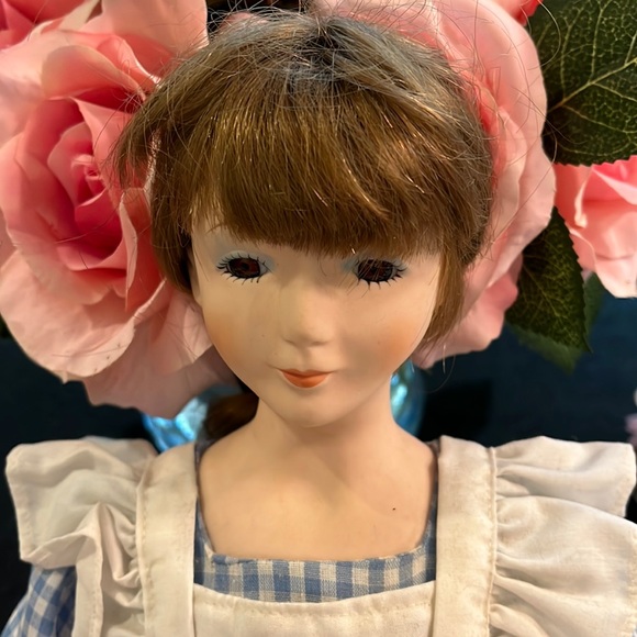 Porcelain Vintage Doll 18" - Beautiful - Picture 3 of 12